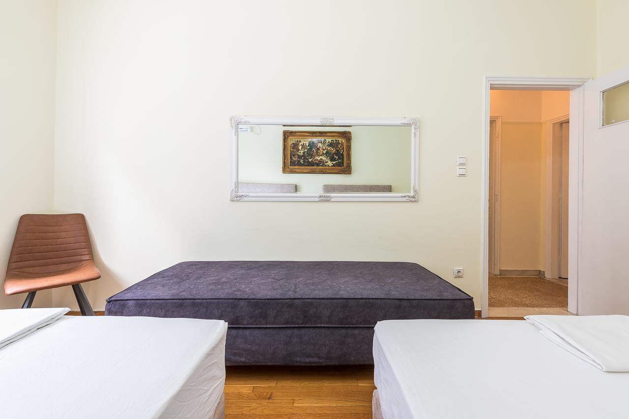 Victoria Queens Palace Apartments Athens Exterior photo
