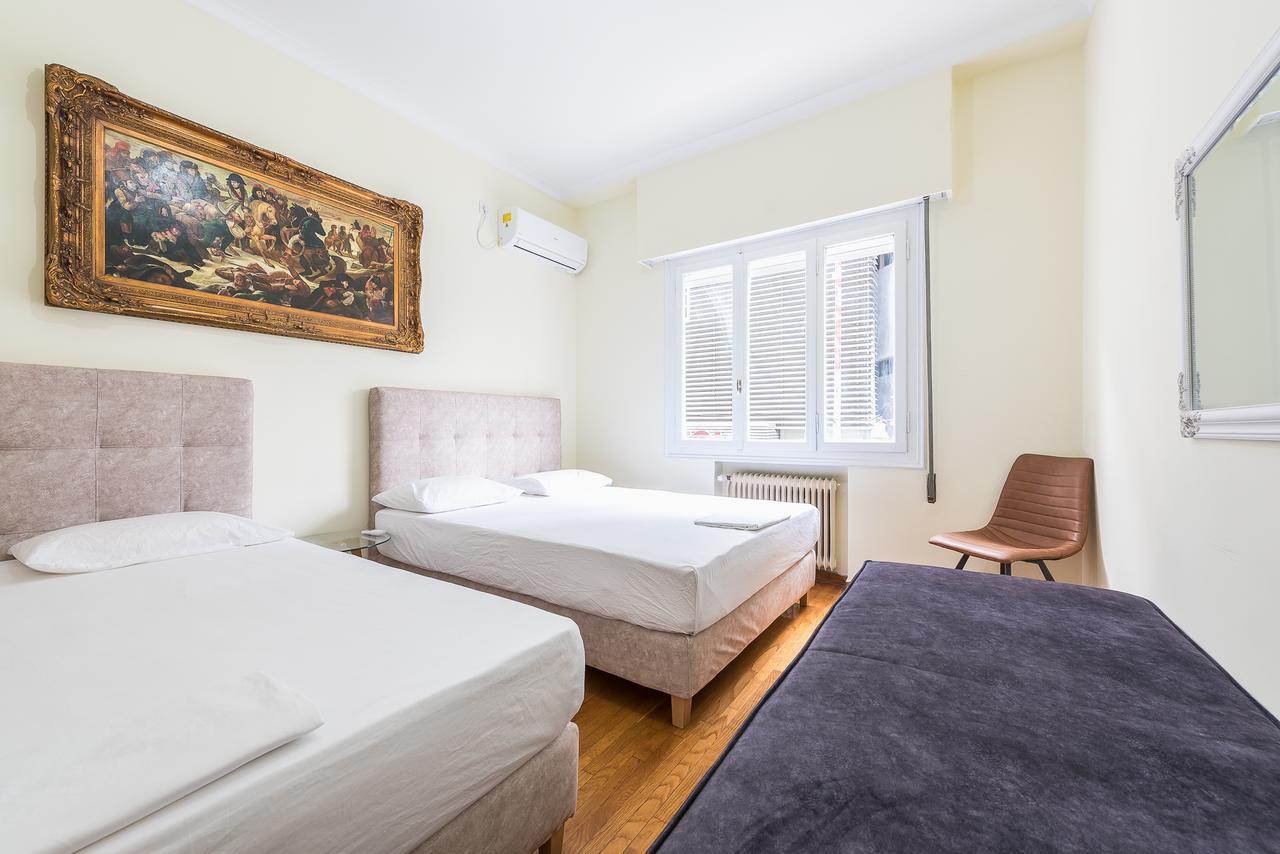 Victoria Queens Palace Apartments Athens Exterior photo